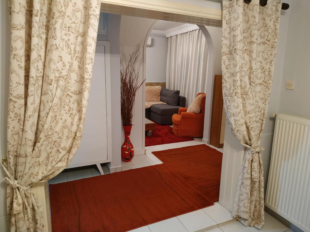 Linda'S House Villa Agria Exterior photo